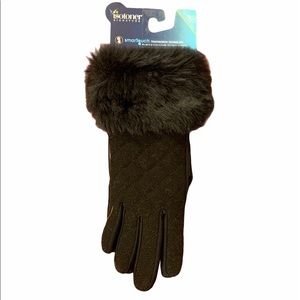 Isotoner smart touch gloves